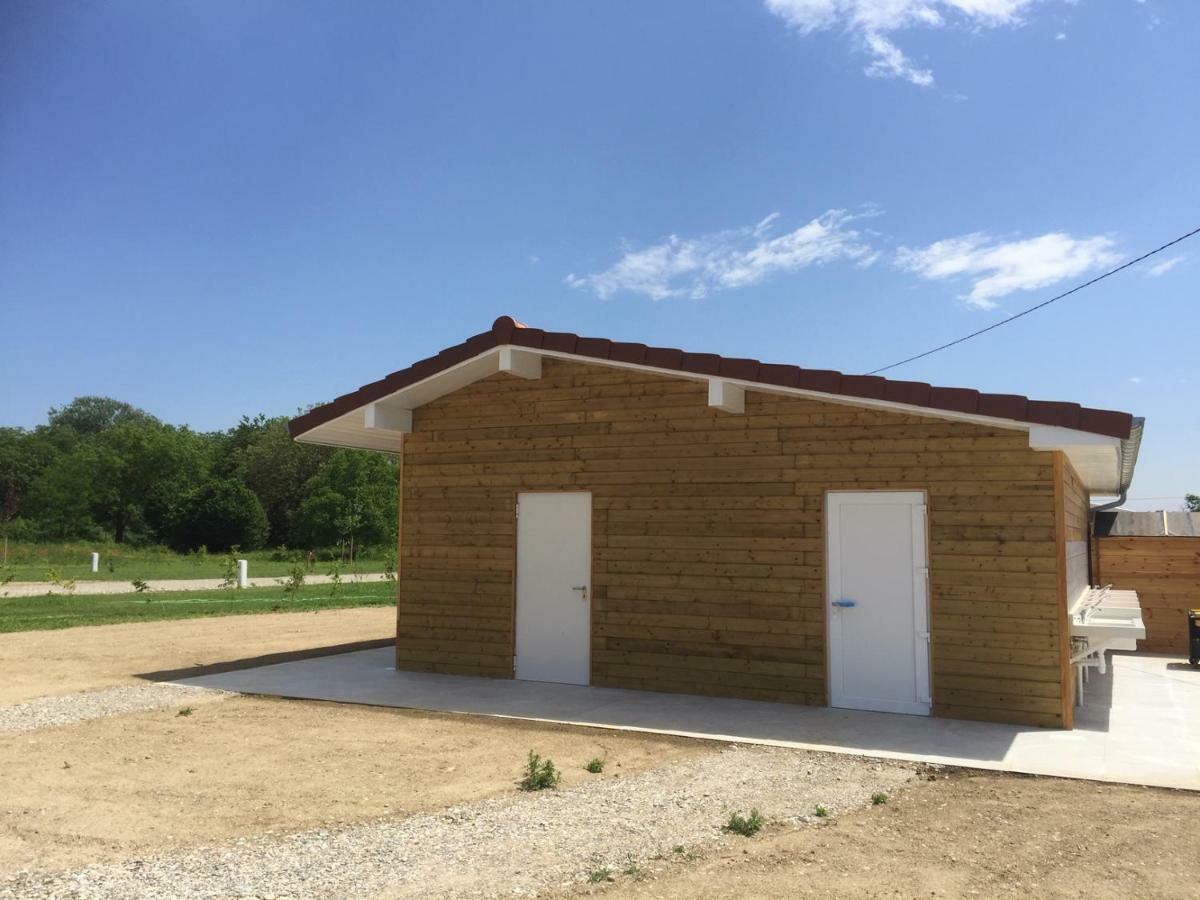 Camping Du Canal Kembs Exterior foto